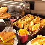 Oceania L'hotel De France 4*