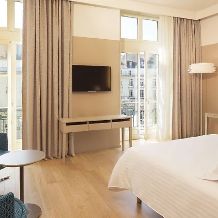 Oceania L'hôtel De France Hotel 4*