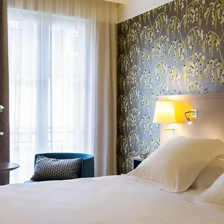 Oceania L'hotel De France Hotel 4*