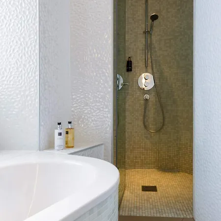 Oceania L'hotel De France 호텔 4*