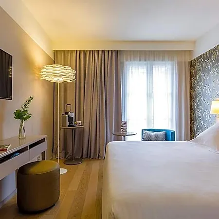 Hotell Oceania L'hotel De France 4*