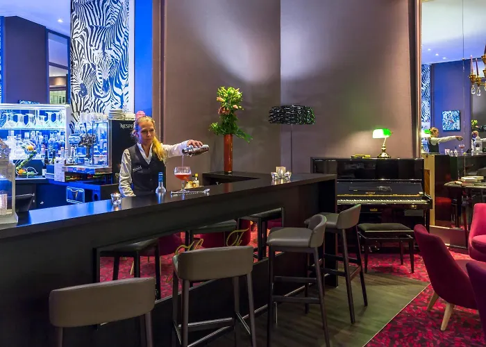 Oceania L'hotel De France 4*