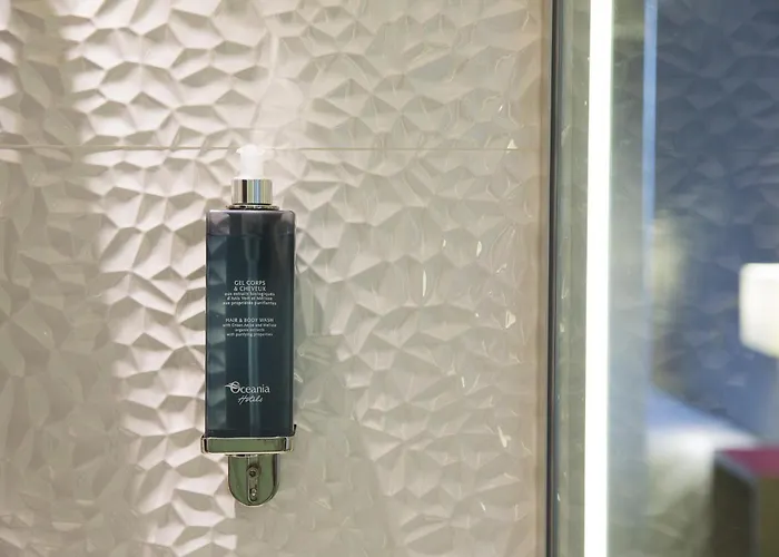 Oceania L'hotel De France Szálloda