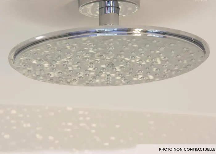 Oceania L'hotel De France Szálloda 4*