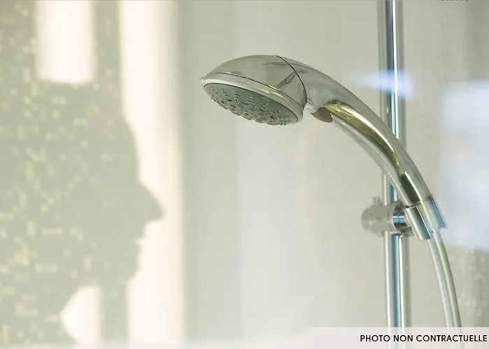 Oceania L'hotel De France Szálloda 4*