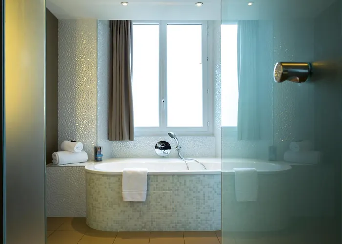 Oceania L'hotel De France 4* Nantes