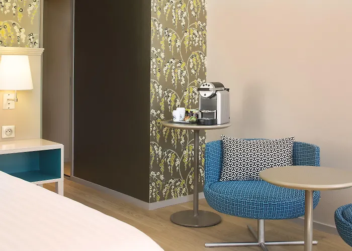 Oceania L'hotel De France 4*